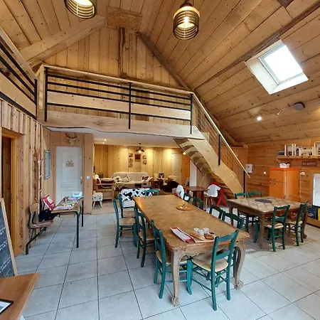 D'hotes Olachat Proche Annecy Bed & Breakfast