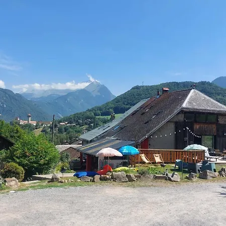 D'hotes Olachat Proche Annecy Bed & Breakfast