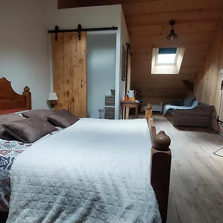 D'hotes Olachat Proche Annecy Bed & Breakfast *