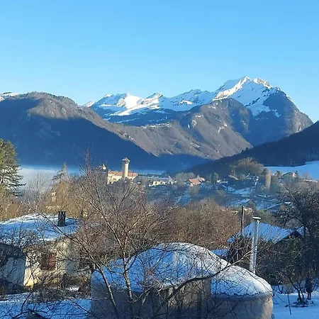 D'hotes Olachat Proche Annecy Bed & Breakfast
